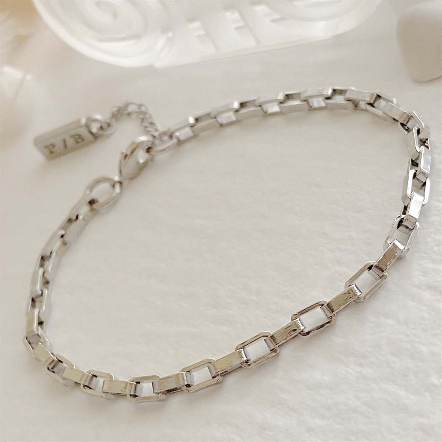 Dua Rectangular Box Chain Anklet
