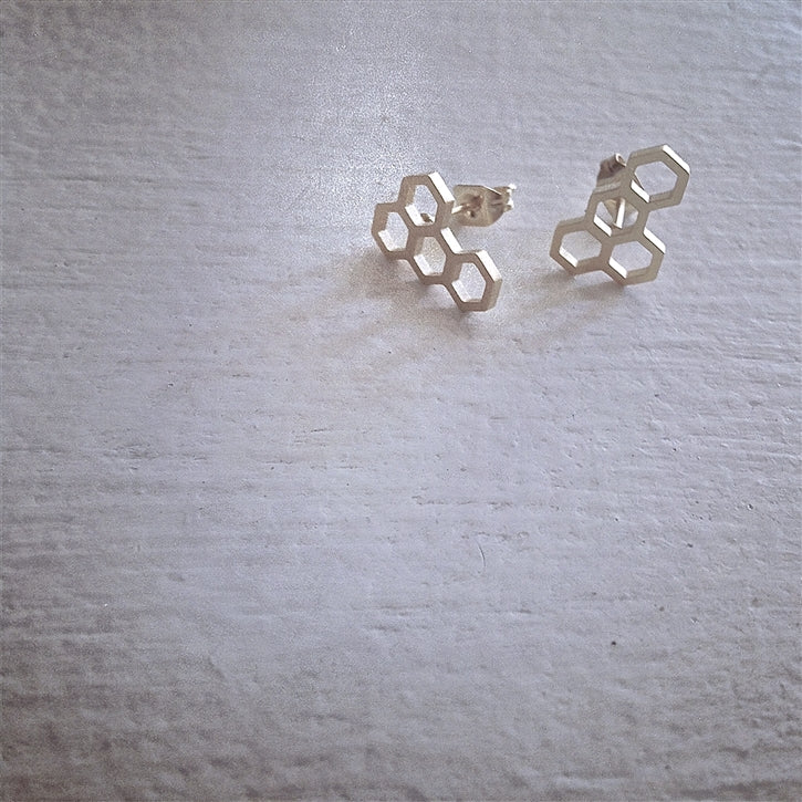 Pollen Honeycomb Design Studs