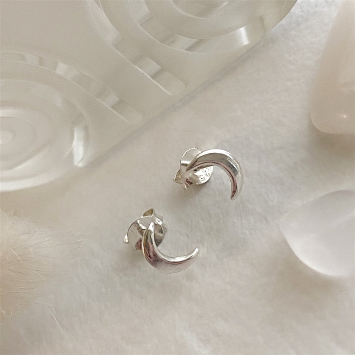 New Moon Crecent Moon Stud Earring Sterling Silver