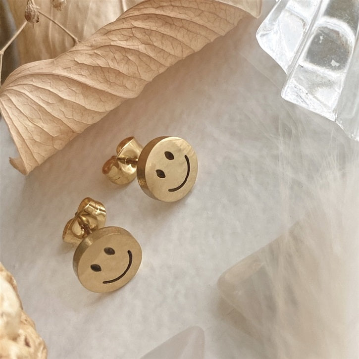 Ne vous inquiétez pas, soyez heureux, étalon