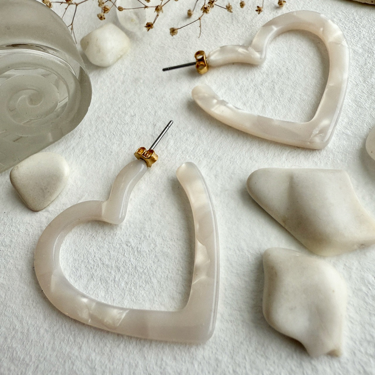 Wilson Acetate Heart Hoop Earrings In White Crystal