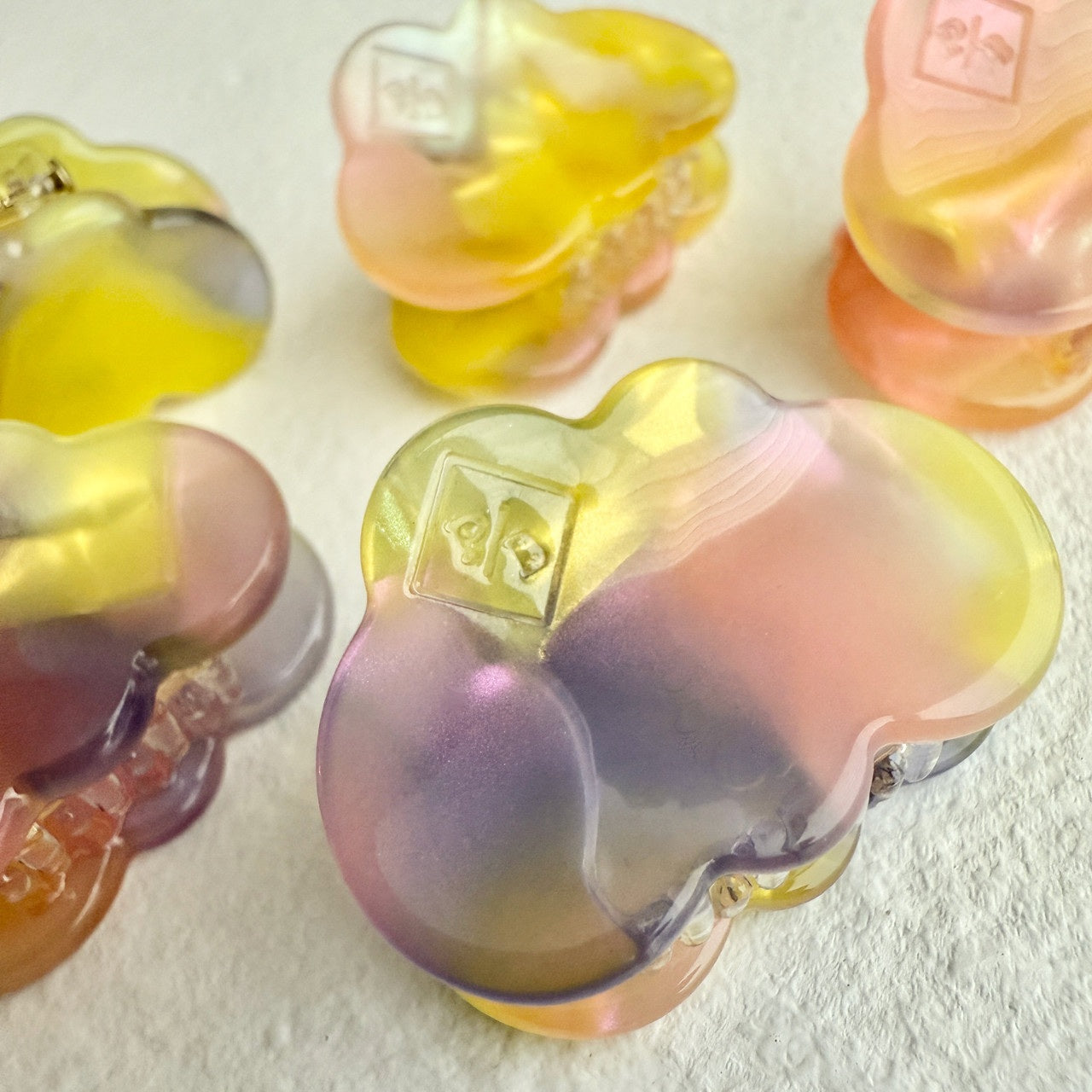 Cumulus Mini Cloud Hair Claw In Sunny