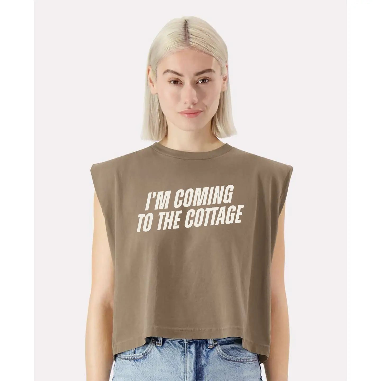 I'm Coming To the Cottage Muscle Crop