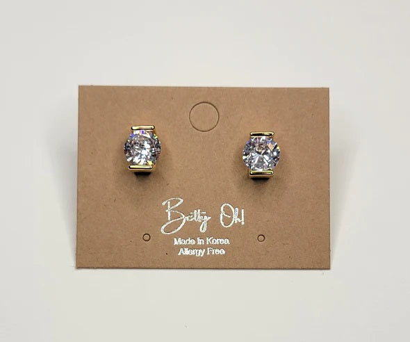 2 Large Prong Stud Gold W/ Clear Cz