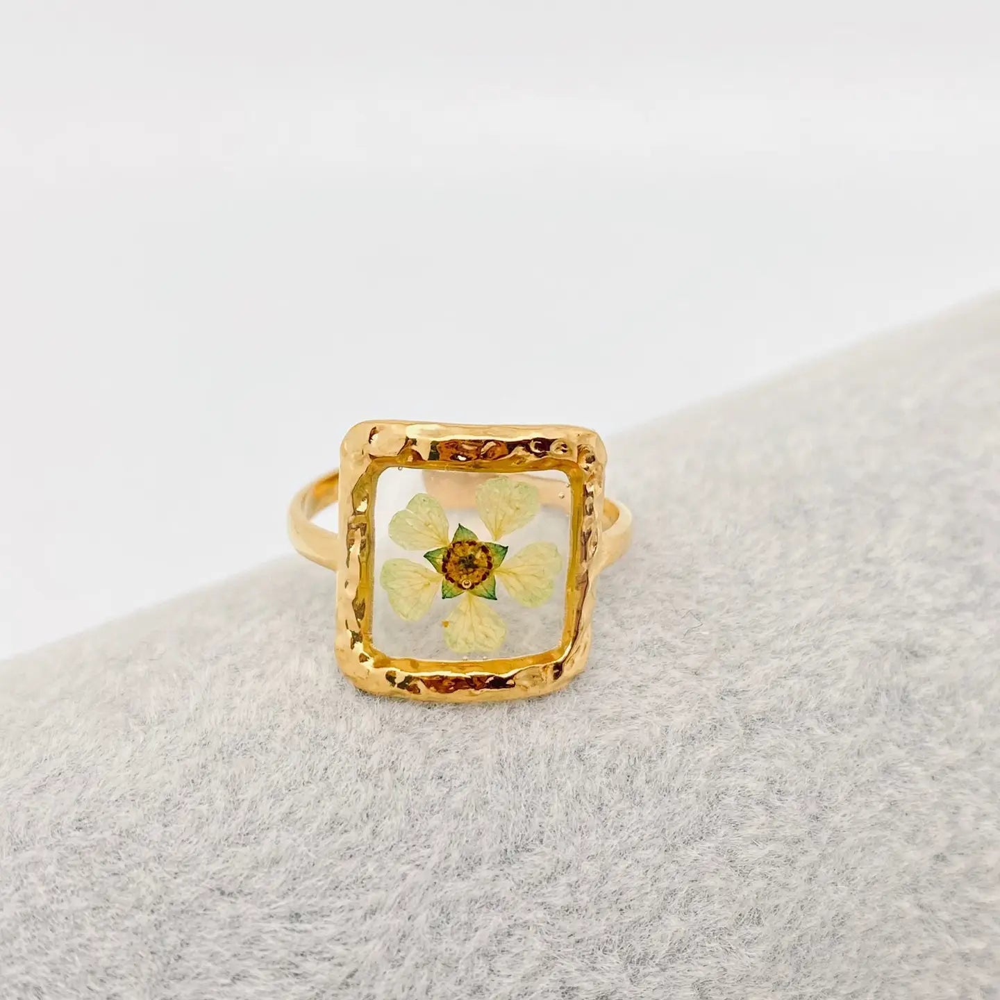 18K Gold Plated Stainless Steel Floral Ring