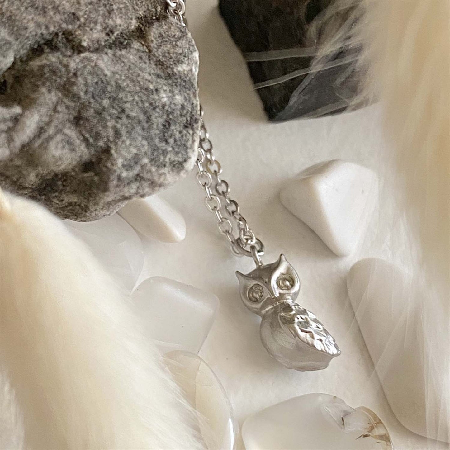 Hibou Tiny Owl Charm Necklace Silver