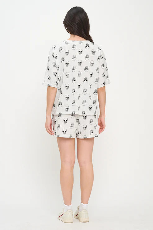 All Over Skull Print Relaxed Shorts
