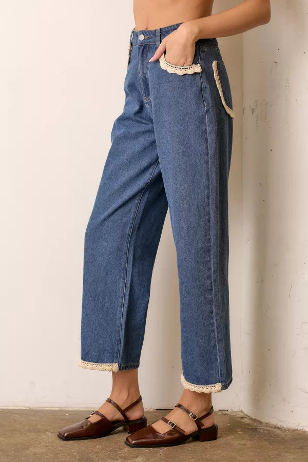 Denim Jeans With Pocket Trim Detail