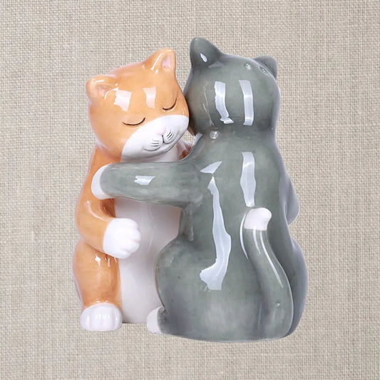 Hugging Cats Salt and Pepper Shaker Set