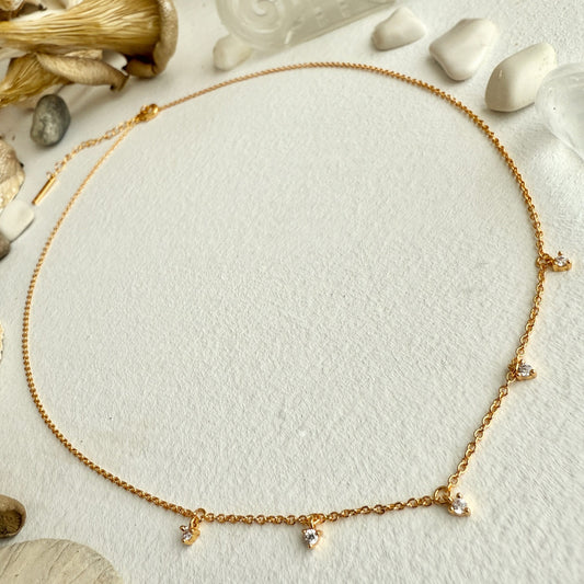 Avalon Tiny Zircon Drops Charm Anklet In Gold