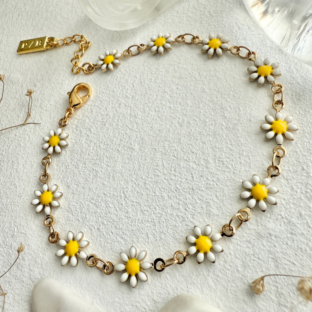 Daisy Jane Flower Chain Bracelet