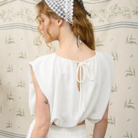 Sleeveless Balloon Crop Top
