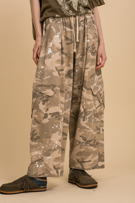 Camouflage Baggy Pull-on Cargo Pants