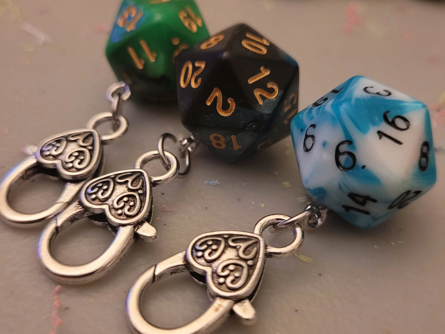D20 Clasp Charms - Keychains / Zipper Pulls - Trpg Dice