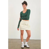 Cropped Scoop Neck Long Sleeve Top
