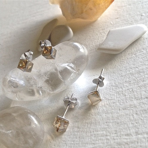 Chenoo Champagne Coloured 6mm Swarovski