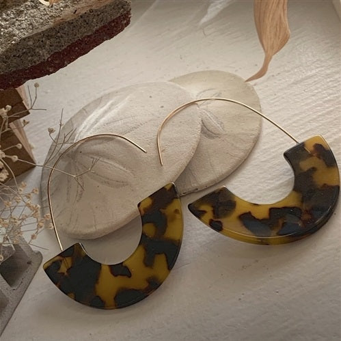 Ilhan 7cm Acetate Statement Tortoise