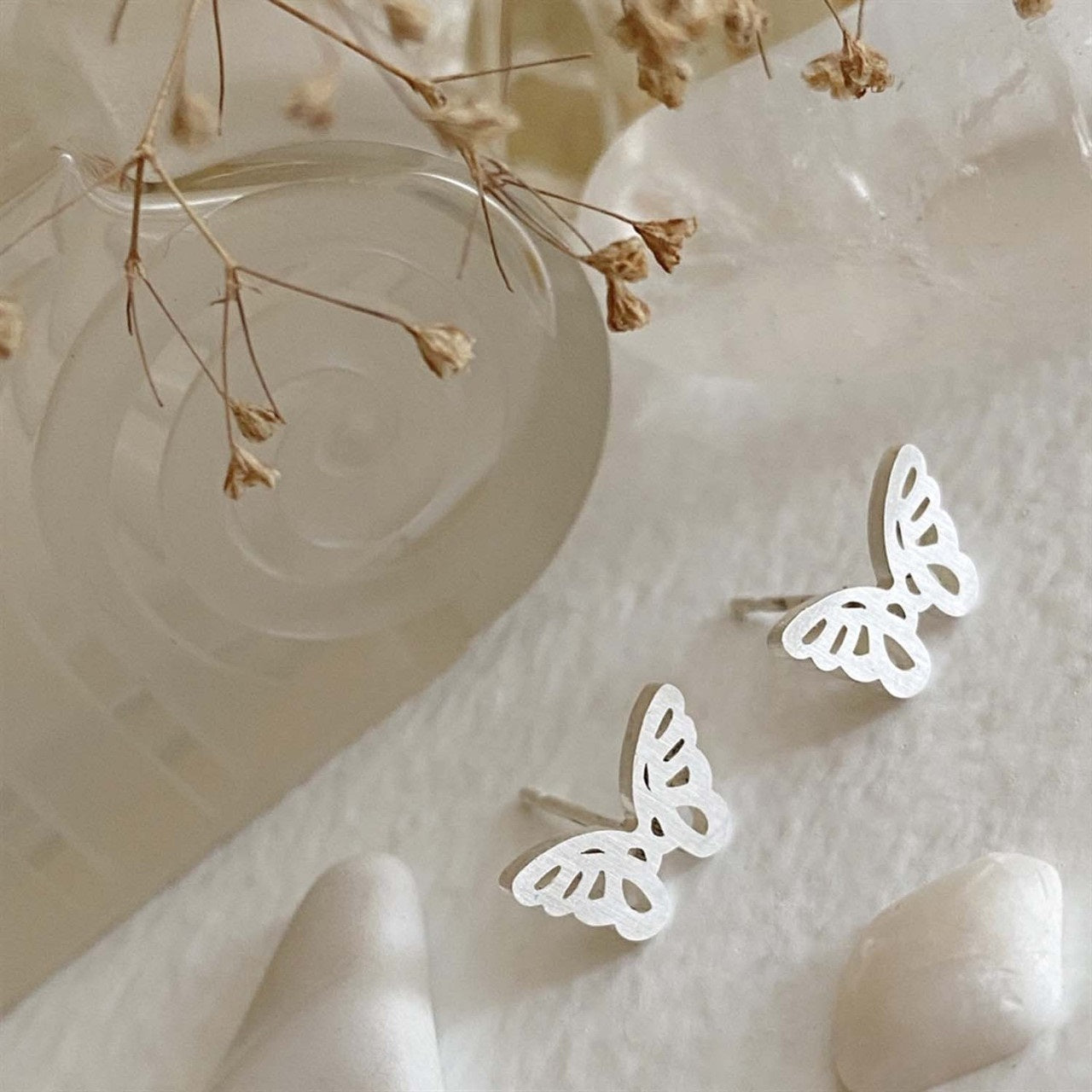 Levar Butterfly Silhouette Stud