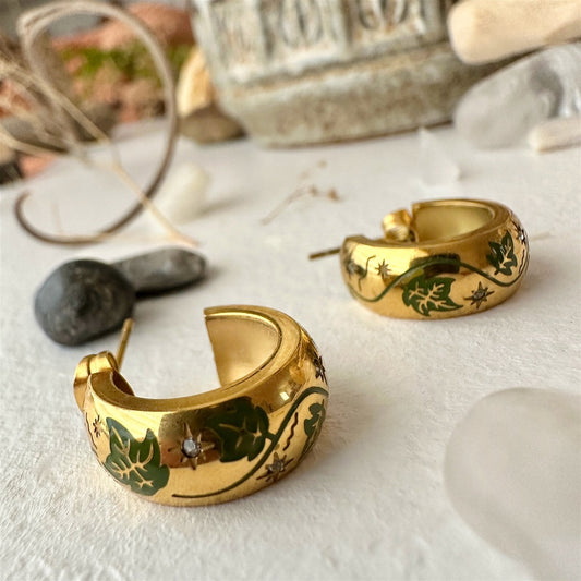 Lierre émeraude et cerceau en strass délicat