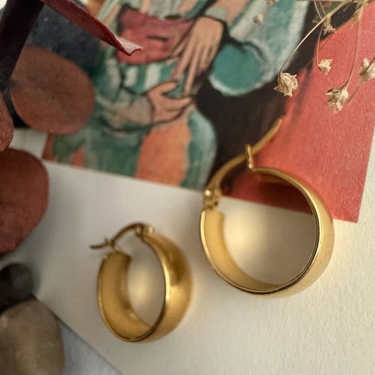 "Sybil" 18mm Hoop Earrings