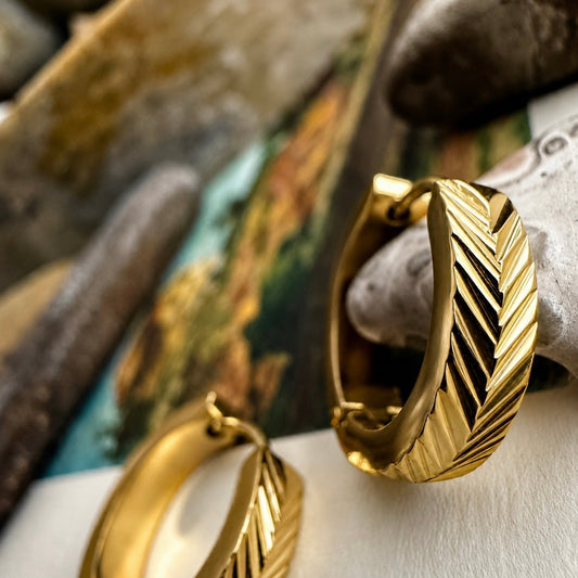 Artemis Chevron Pattern Hoop Earrings