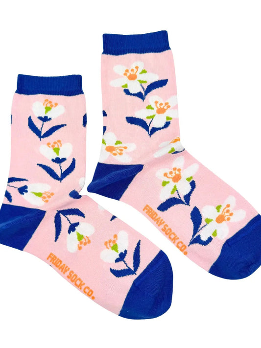 Modern Jasmine Mismatched Crew Socks