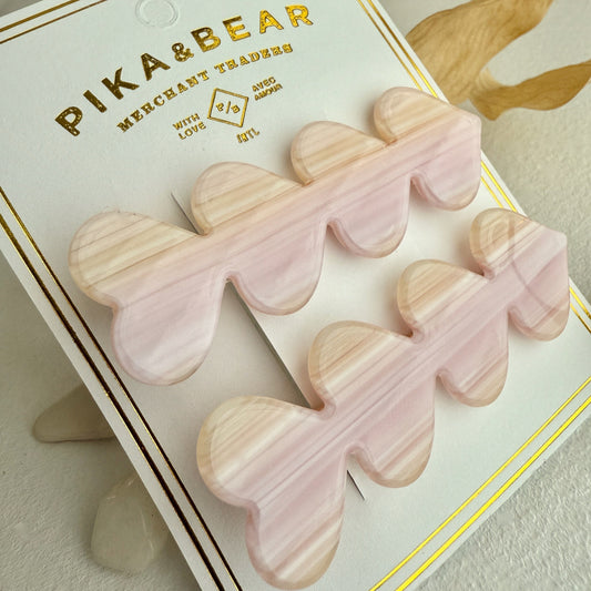 Love Is A Battlefield Quadruple Heart Duckbill Hair Clip In Lychee