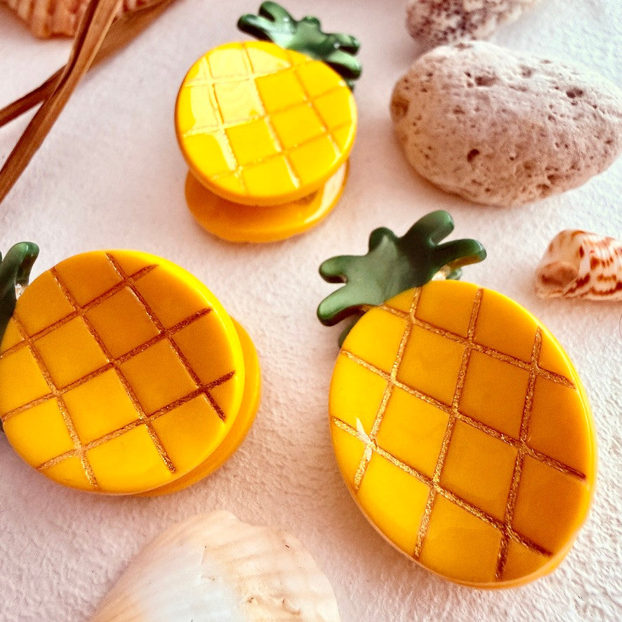 "Pina" Mini Pineapple Hair Claw