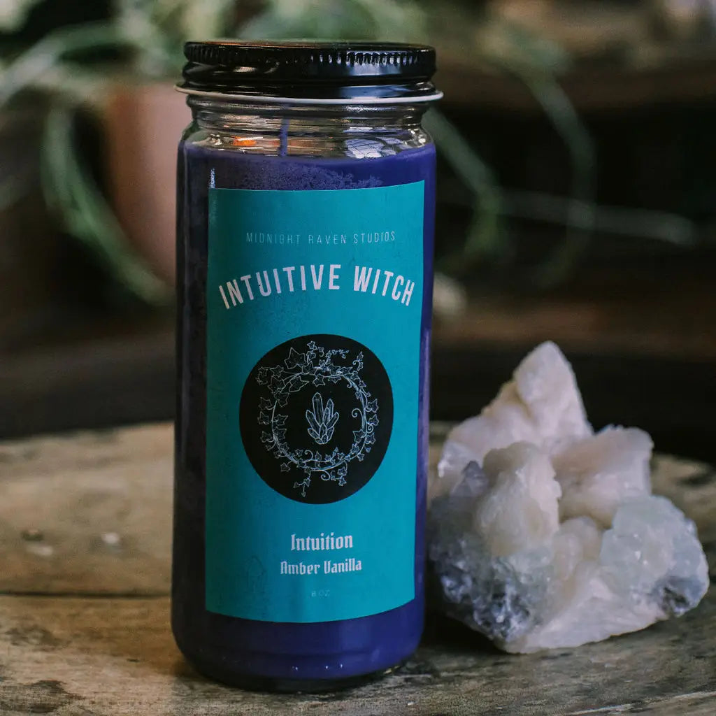 Intuitive Witch Candle - Spell Candle - Vanilla Amber