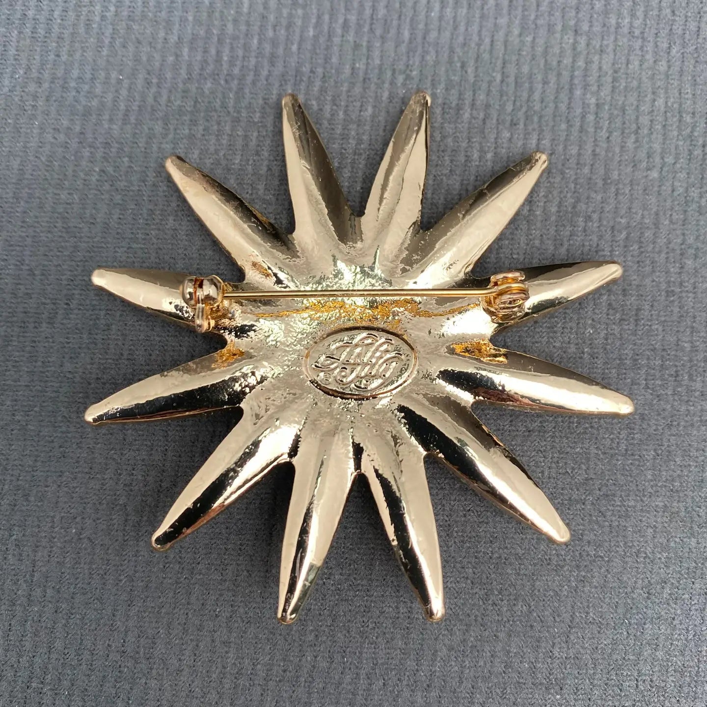 Vintage Rhinestone Inlaid Gold-Plated Sun Brooch