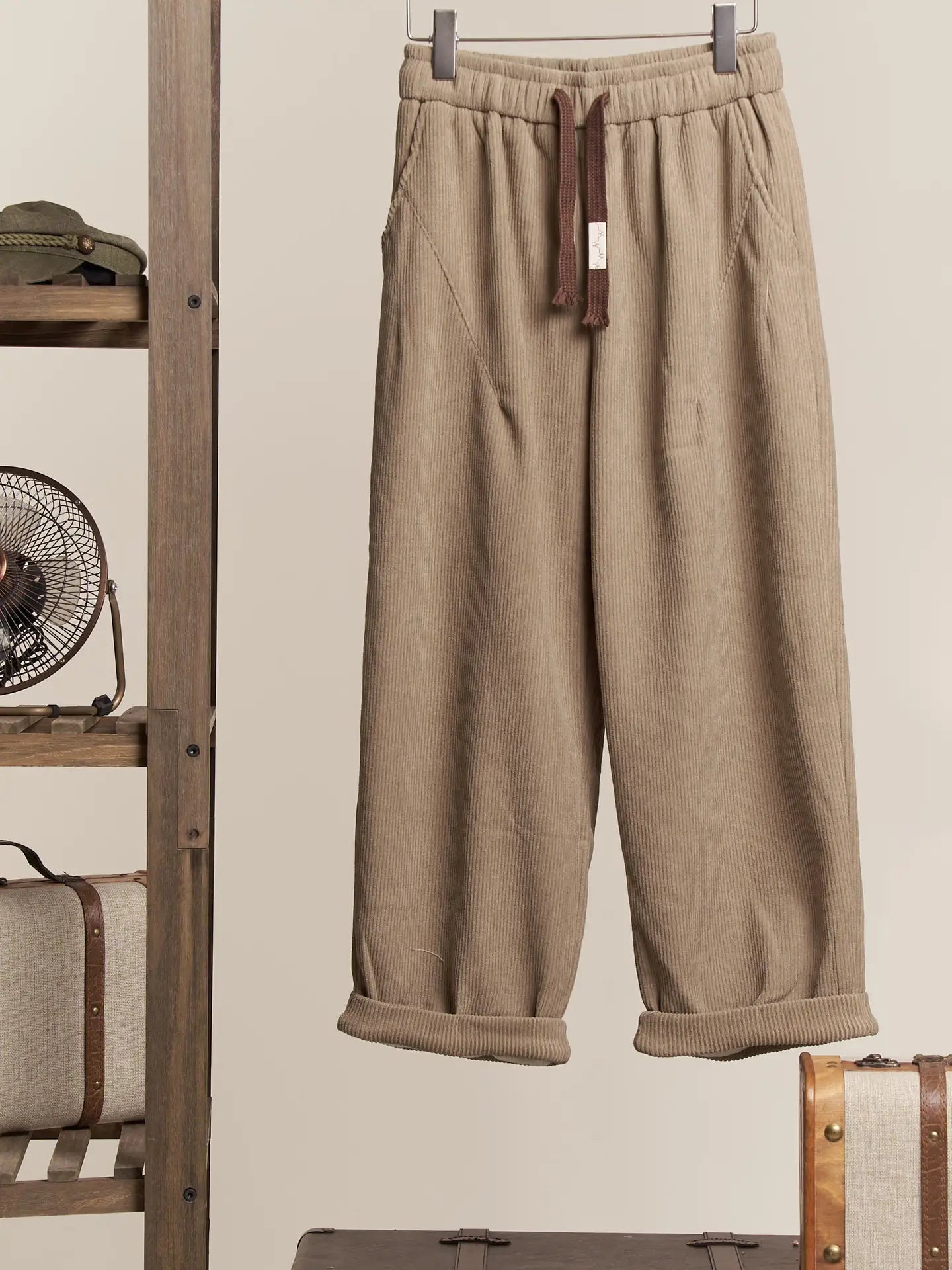 Daddy Fit Corduroy Baggy Pants