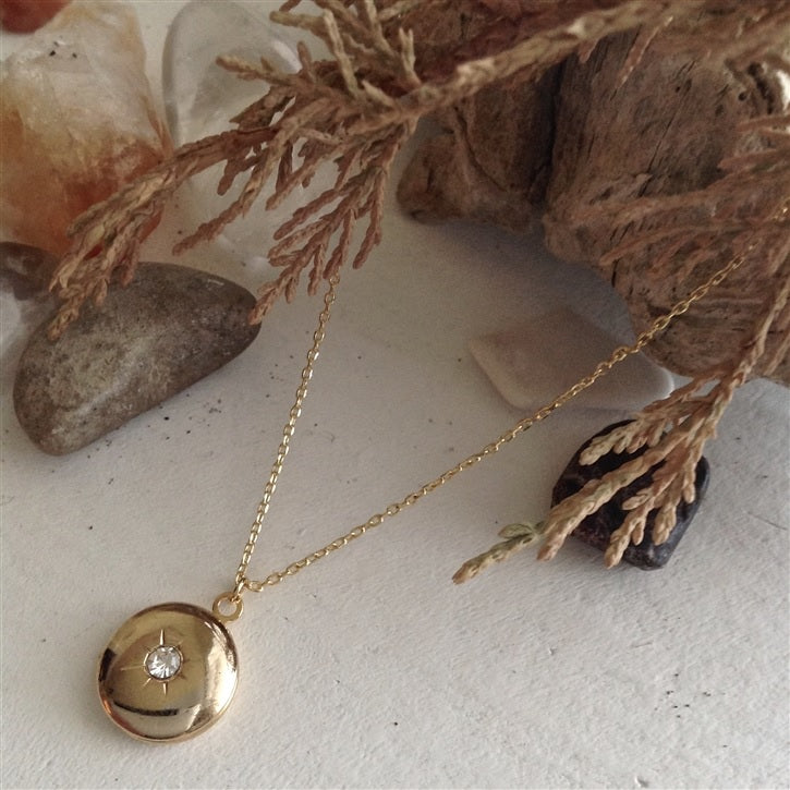 Antares Round Rhinstone Locket