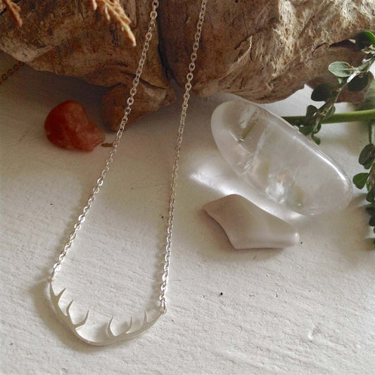Wapiti-Tiny Antler Necklace