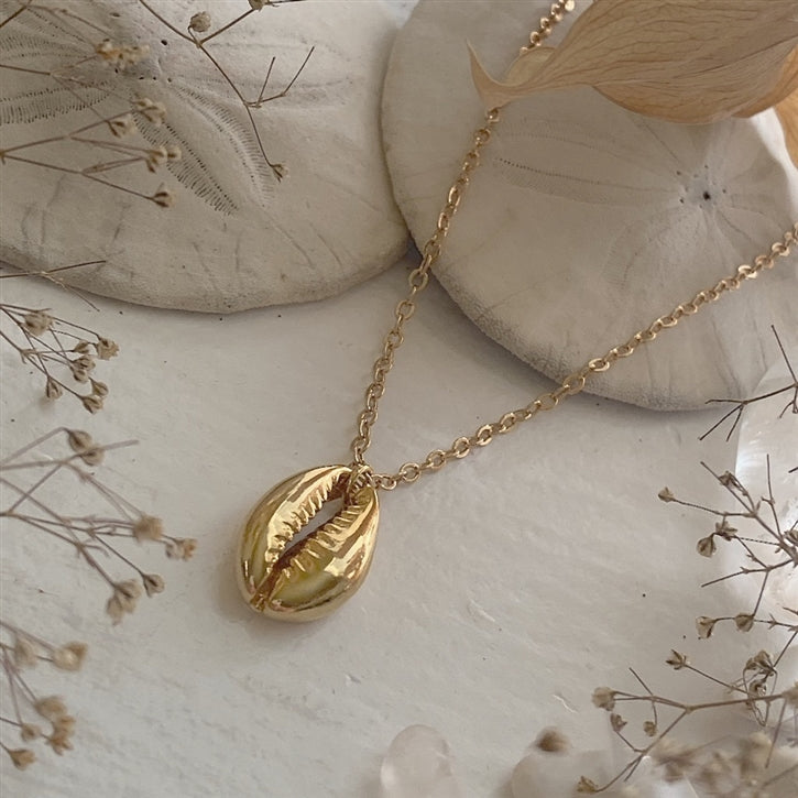 Orinoco Sea Shell Charm Necklace