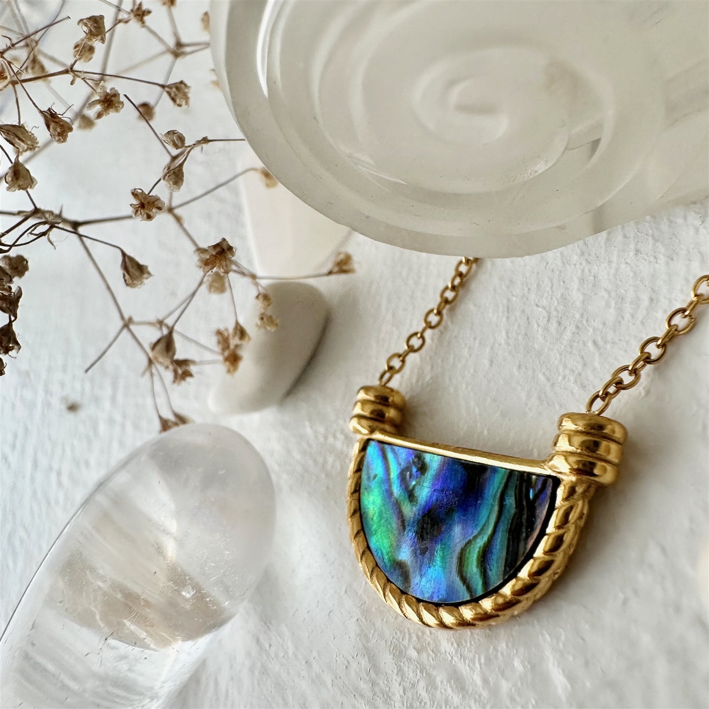 Mykonos Fan Charm Necklace
