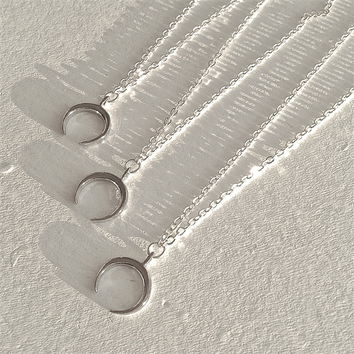 Hanwi Crescent Horns Silver Pendant Necklace