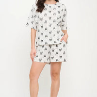 All Over Skull Print Relaxed Shorts