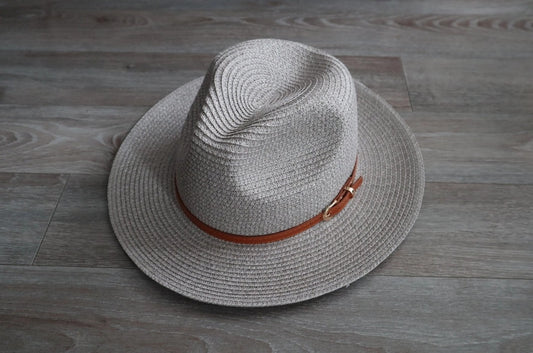 Short Brim Panama Grey Fedora Straw Hat with Faux Leather Belt