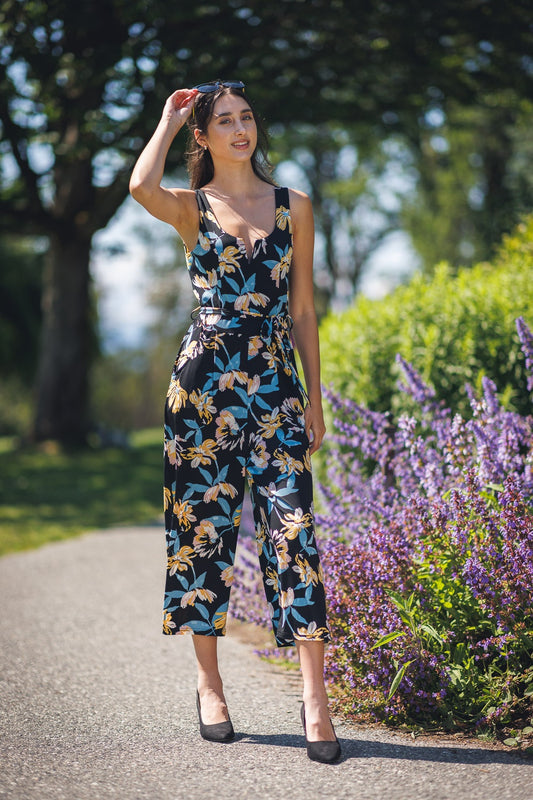 Floral Stretch Jumpsuit With V-Neck