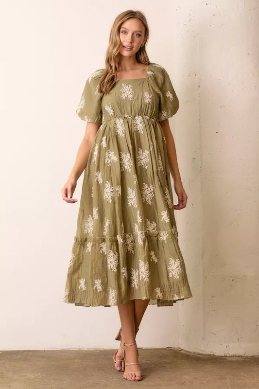 Embroidered Sleeve Maxi Dress Plus Size