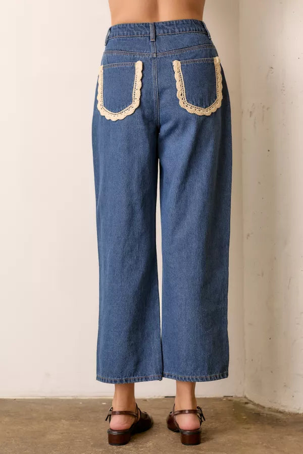 Denim Jeans With Pocket Trim Detail