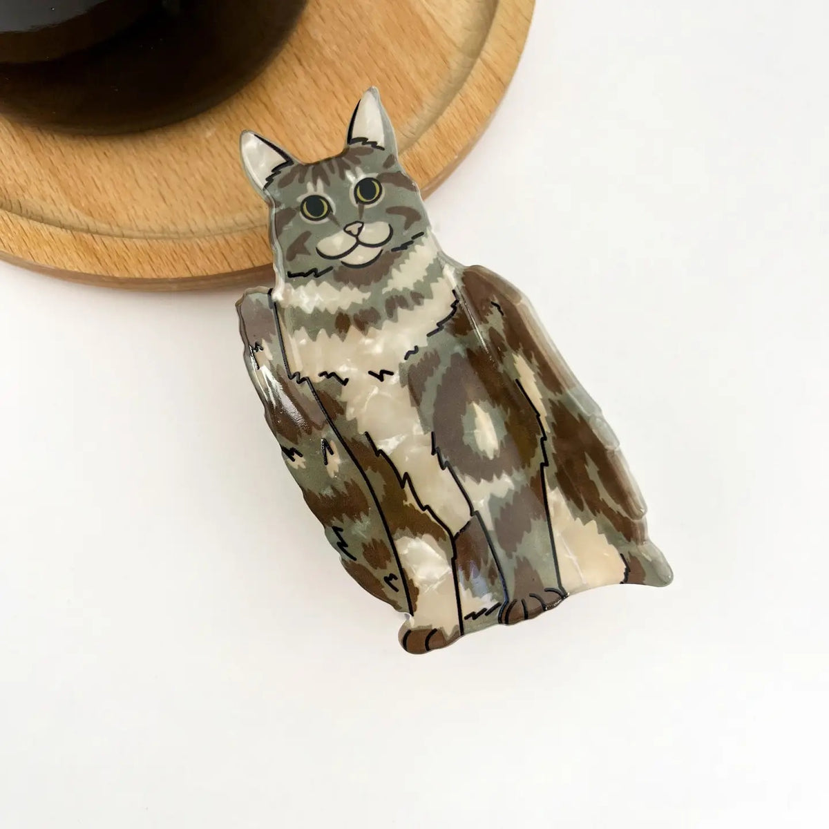 Sitting Cat Hair Claw