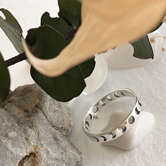 Synodic Moon Phase Band Ring Size 8