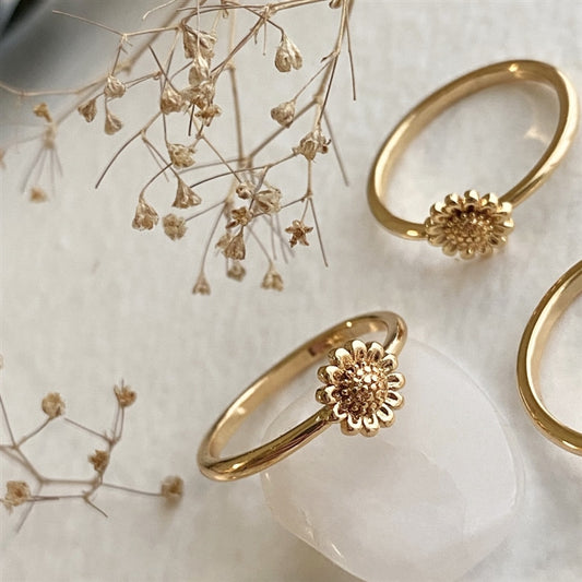 Daisy Dainty Daisy Ring