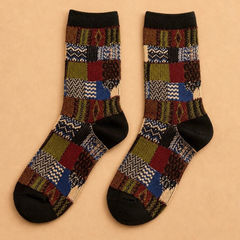 Adia Plaid Pattern Crew Sock