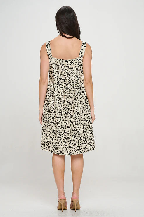 Black & Whtie Daisy Print Dress