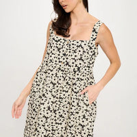 Black & Whtie Daisy Print Dress