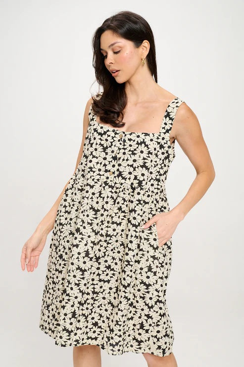Black & Whtie Daisy Print Dress