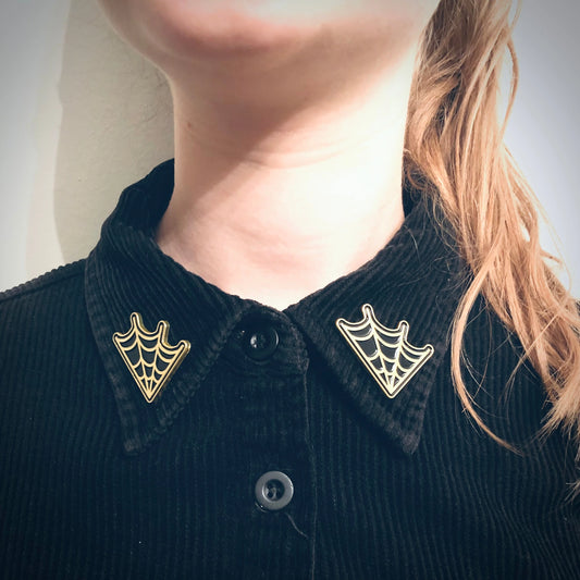Enamel Pin - Spider Web Collar