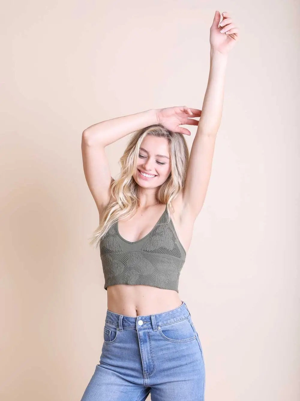 Seamless Padded V Neck Brami